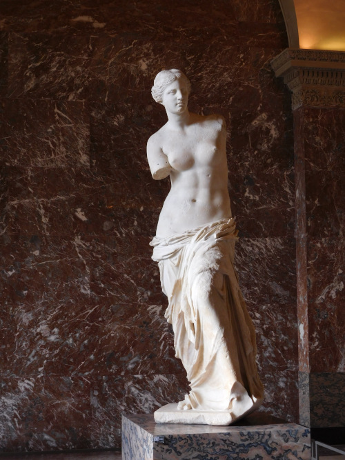Photo of Venus de Milo statue